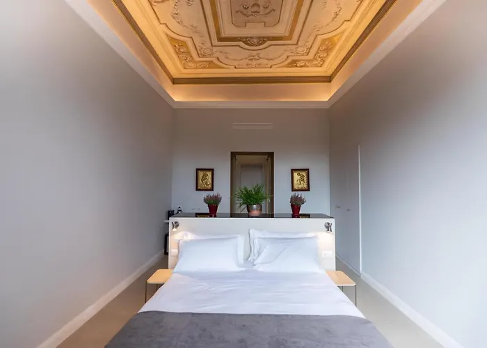 Domus 21 Luxury 4* Rome