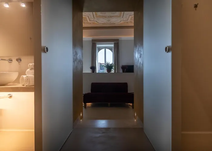 Affittacamere Domus 21 Luxury 4*